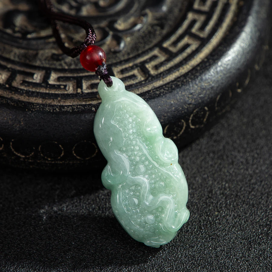 

TIMESWIND Natural A-type Jade Light Green Cabbage Three-d Pendant Women Necklace with Certificate