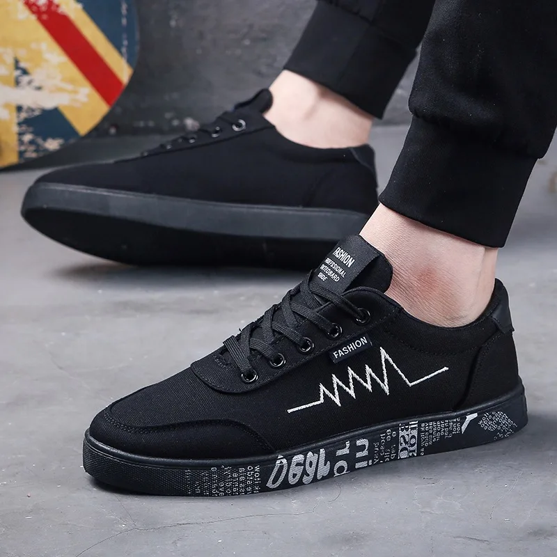 Graffiti Canvas Shoes Men\'s Breathable Flat Casual Shoes 2024 Outdoor Comfortable Mens Sneakers New Student Shoe Zapatos Hombre