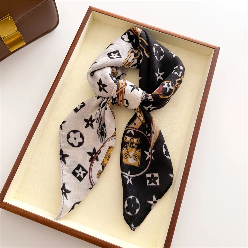 68cm Women Vintage Chain Floral Print Square Scarf Cotton Linen Feel Neck Head Wrap Bandana Decorative Shawl For BagAccessory