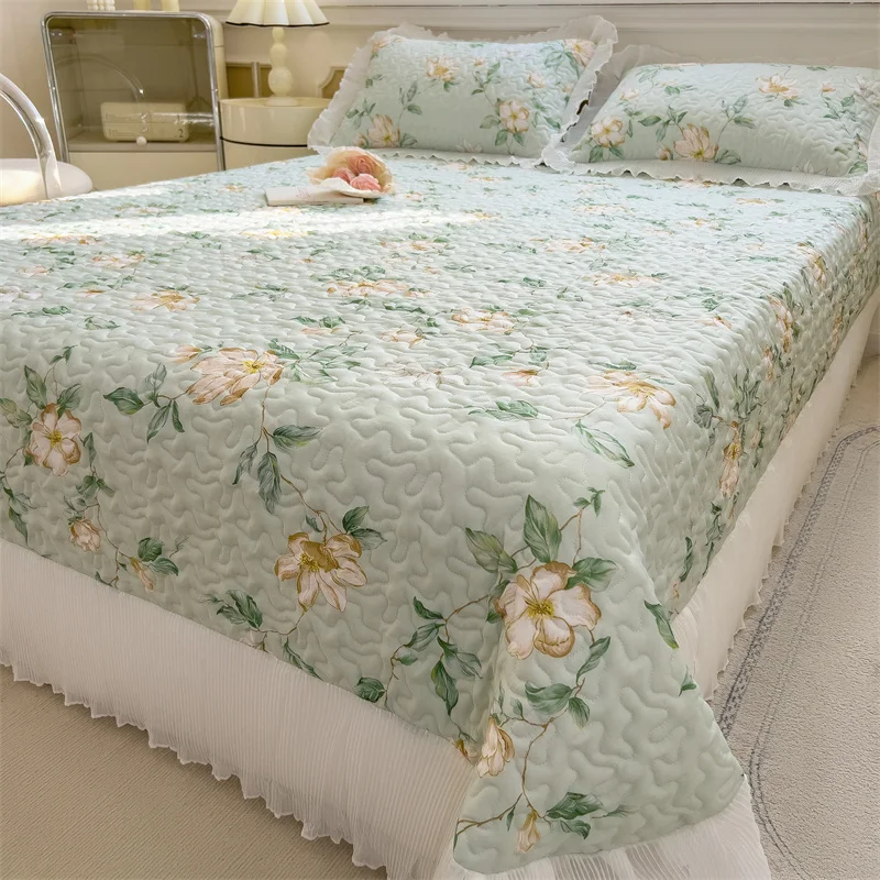 Bonenjoy 1pc Lyocell Bedspread Summer Bed Cover Quilted Bed Linen Skin-friendly Mattress Protector cubrecamas (No Pillowcase)