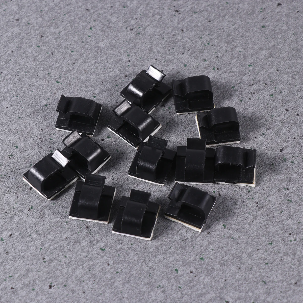 

100Pcs Cable Clips Self Adhesive Wire Management Holder for Organizing Cables on Desktop Wall Car Black Plastic Rectangular