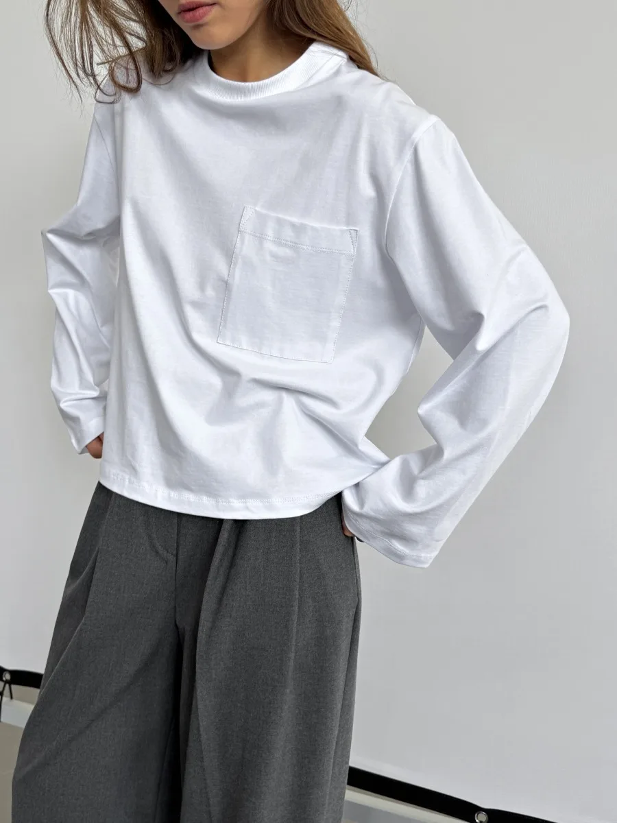 Hirsionsan 2026 New Round Neck Long Sleeved T-shirt for Women, Pure Cotton Pocket, Simple and Casual Instagram Style Short Top