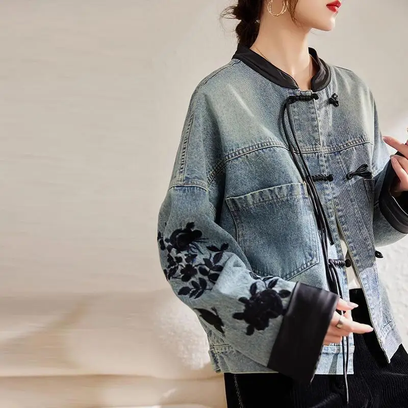 2026Spring Autumn New National Style Women Fashion Trend Heavy Industry SplicingCowboy Coat Casual Loose Embroidered CowboyTops