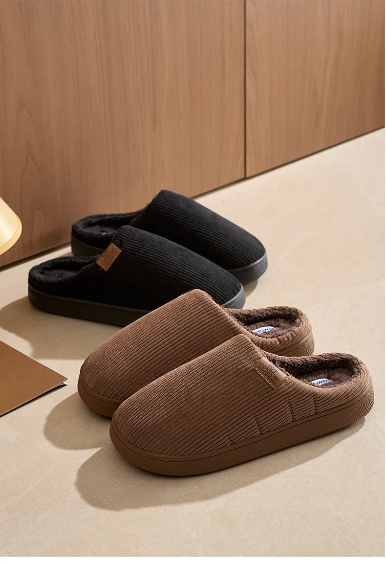 Winter-Hausschuhe aus weichem Cordstoff mit geschlossenem Zehenbereich für Damen und Herren, mit dickem Fleece-Futter, rutschfester Sohle, warm und bequem für den Innenbereich. – Detail 14
