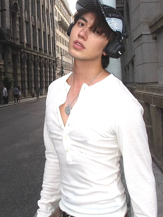 Elastic Half-Unbuttoned Tight-Fitting Shirt for Men Muscle-Revealing Slim Fit Long Sleeve Mesh Henry Shirt Lightweight Breath...