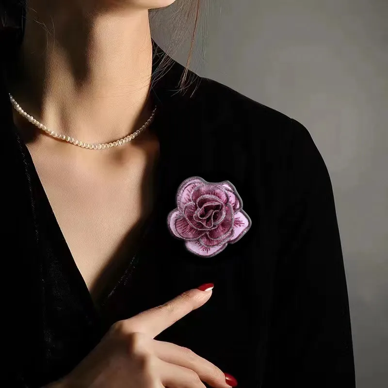 Chinese Style Lucky Auspicious Lace Camellia Flower Magnetic Brooch For Women No Fabric Damage 5cm Natural Pearl Options Elegant