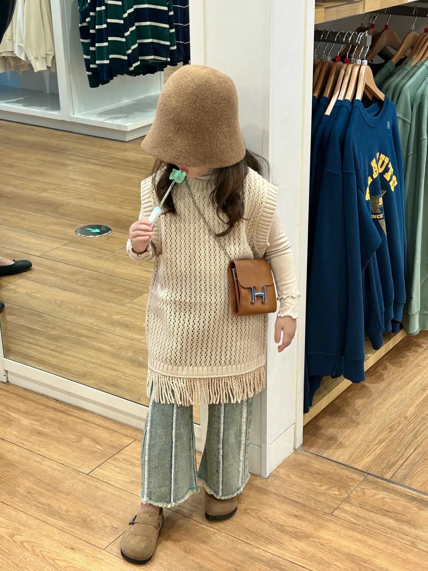 Girl Clothes Suit Korean Children Clothes 2023 Autumn New Girls Knit Sweater Vest Wooden Ear Edge Bottoms Straight Leg Pants