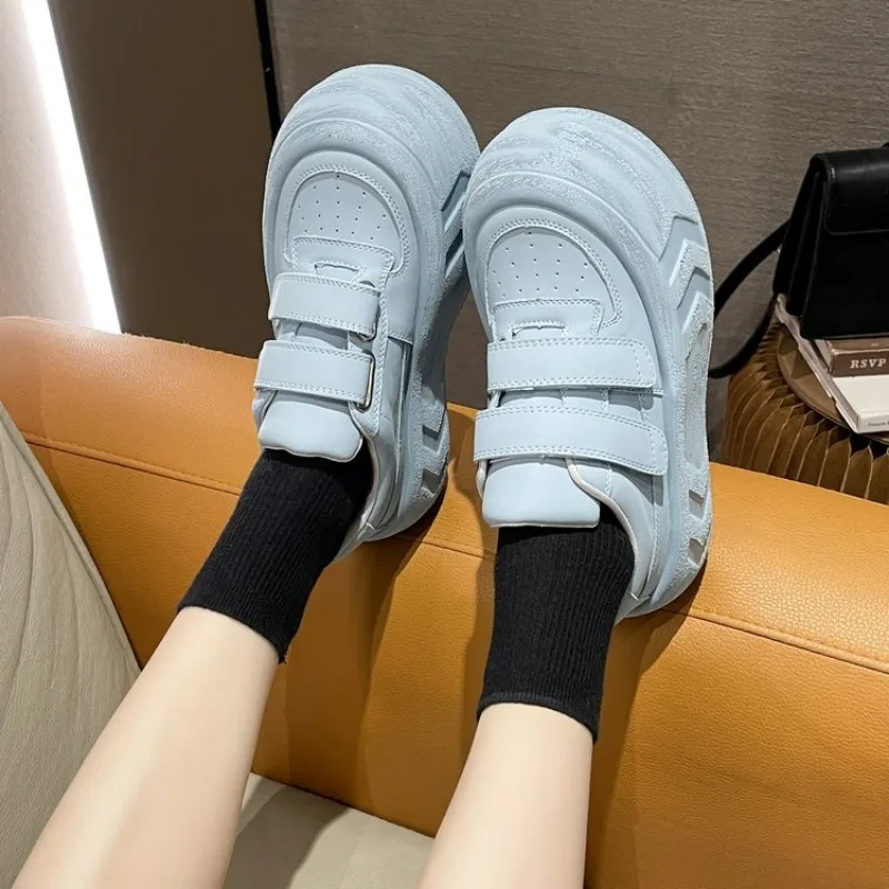 New Women\'s Vulcanized  Casual Sports Shoes Thick Sole Velcro Solid Color Women Shoes Flat Bottom Round Toe Low Top Shoes