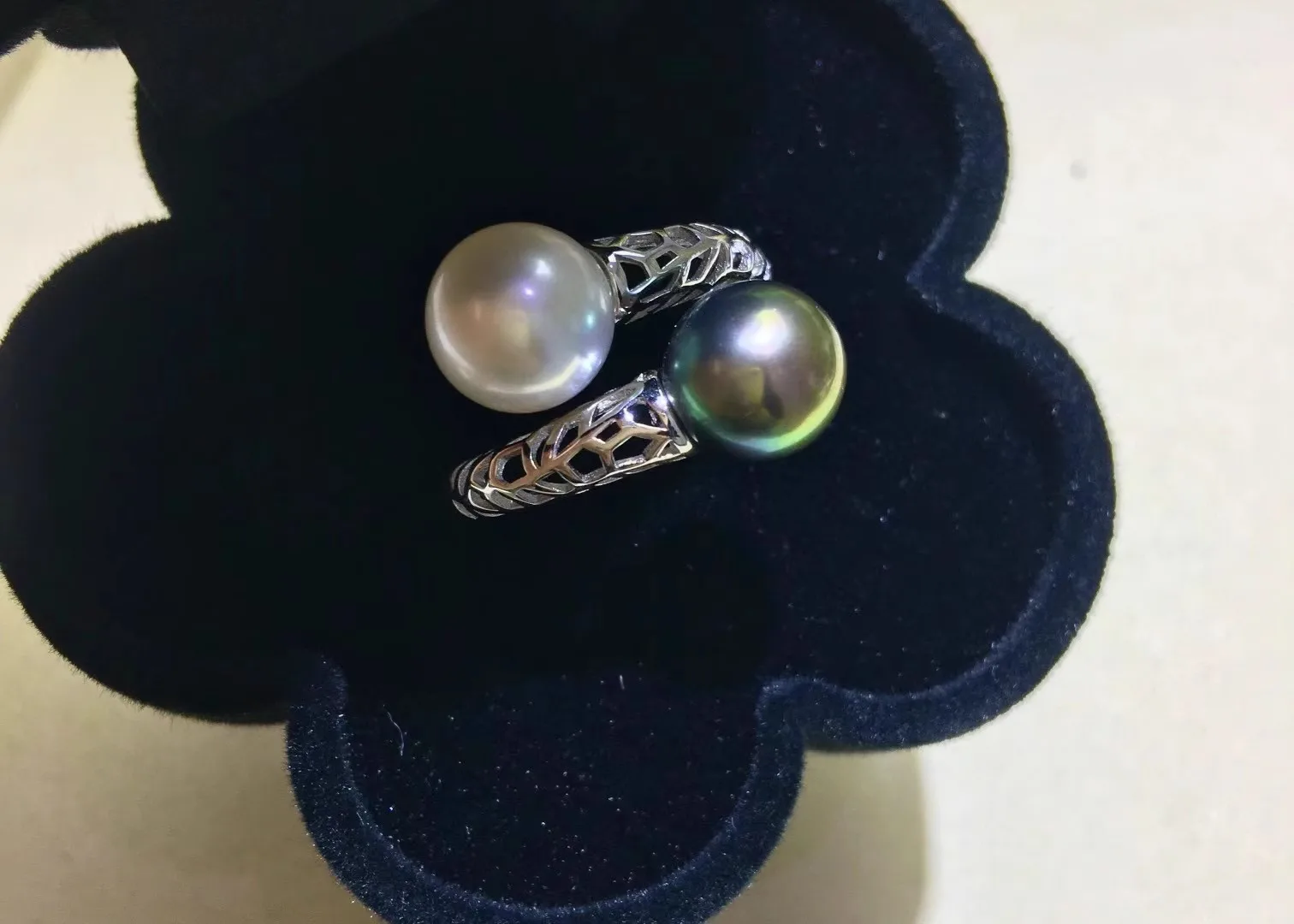 

Кольцо с двойным жемчугом Южного моря AAAA 8-9 мм, регулируемое кольцо 925s