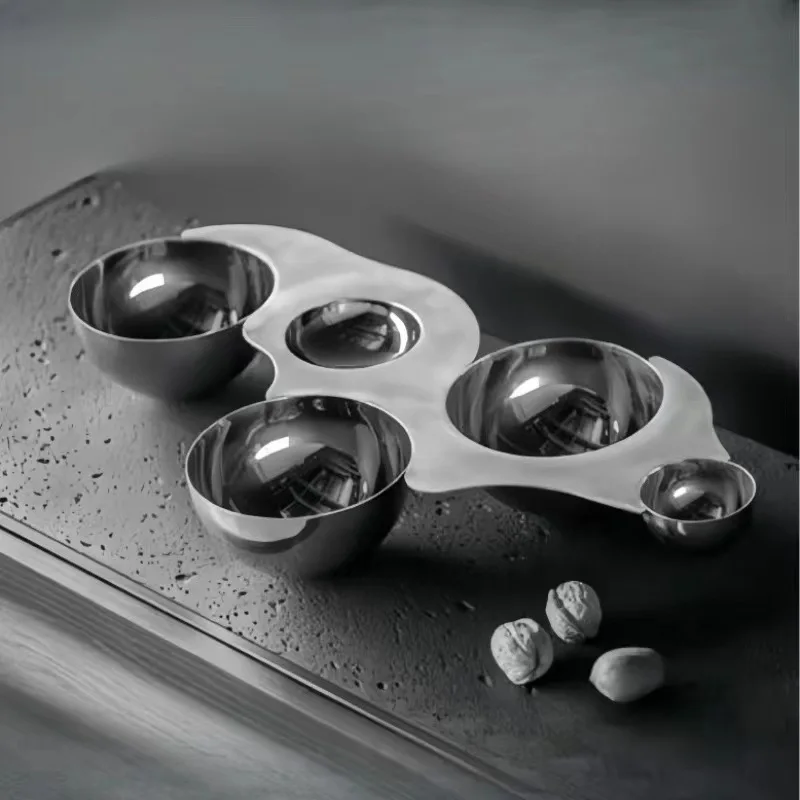 Sitting in Brazil imported creative snack plate light luxury stainless steel dessert  design fruit plate ornament