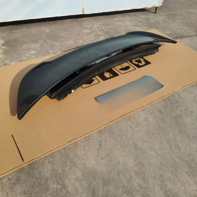 

New Suitable for 970 971.1 Sand sharp Carbon Fiber Rear Wing Trunk Upgrade