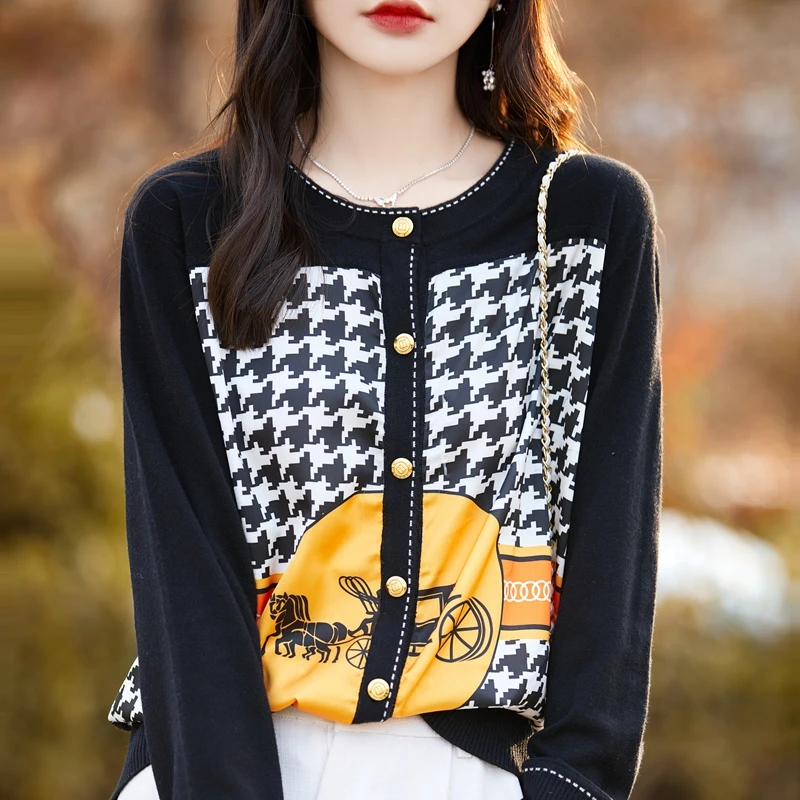 215black