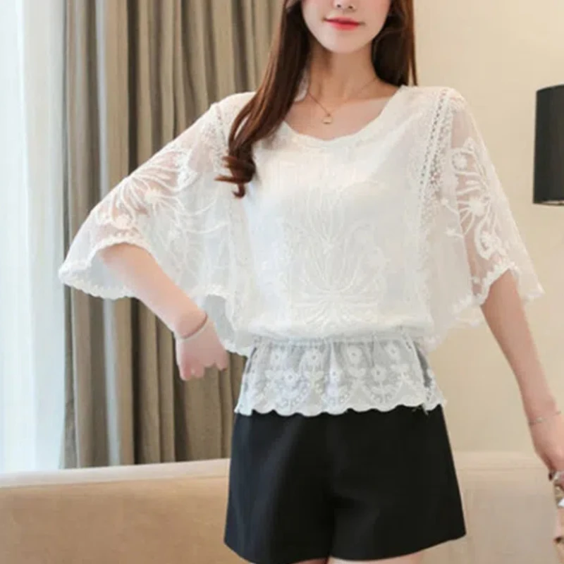 Retro Ethnic Style Summer Women\'s O-Neck Solid Embroidered Gauze Lace Fashion Elegant Batwing Half Sleeve Loose T-Shirts Tops