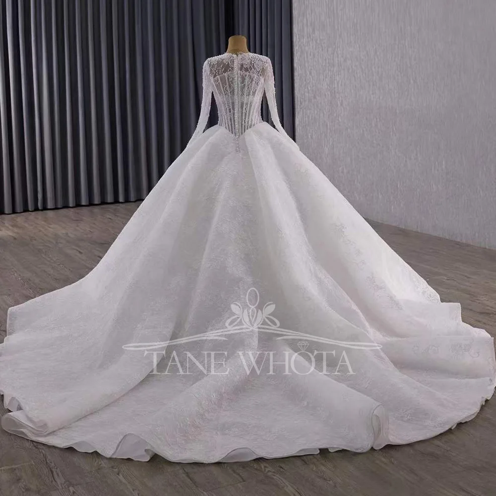 Abito da sposa a maniche lunghe con scollo a V personalizzabile di lusso Robe Mariee con perline ricamate