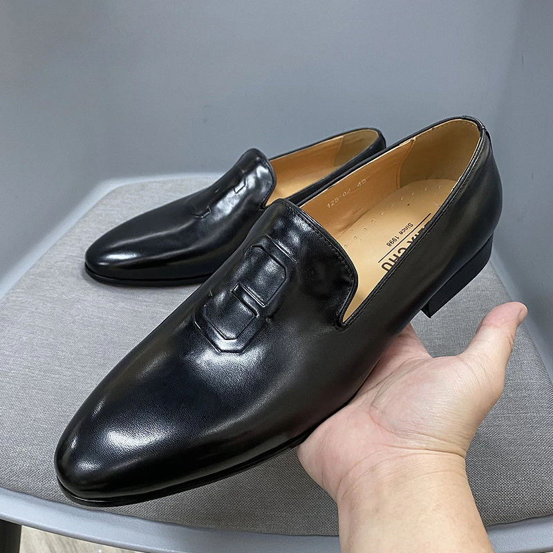 

High Quality Man Flat Shoes Genuine Leather Breathable Casual Loafers Luxury Designer Men's Business Formal Leather Shoes