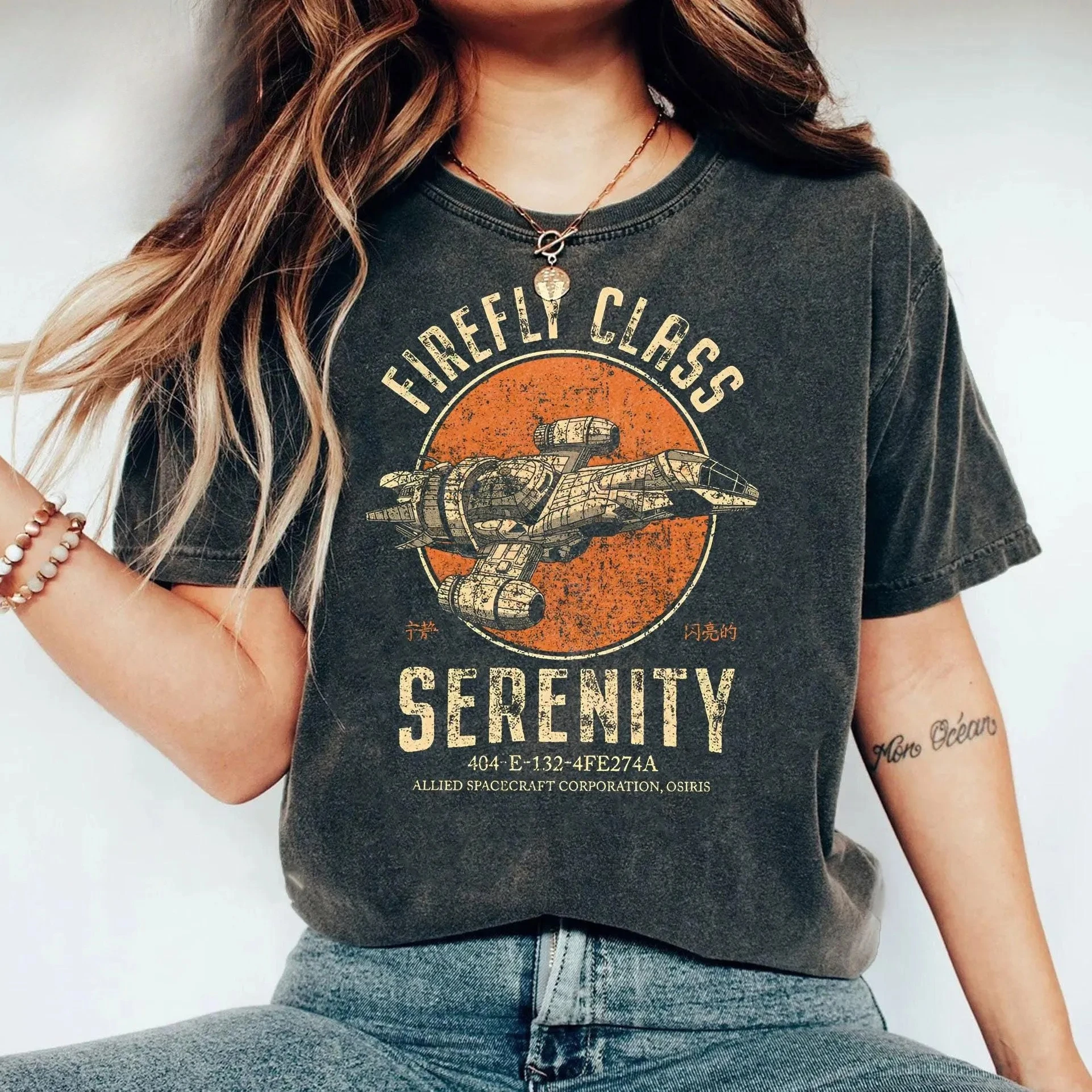 2026 Retro Firefly Level Serenity Shirt, Serenity Spacecraft aus der Firefly-Serie, Damen-T-Shirt mit Rundhalsausschnitt und kurzen Ärmeln – Detail 5