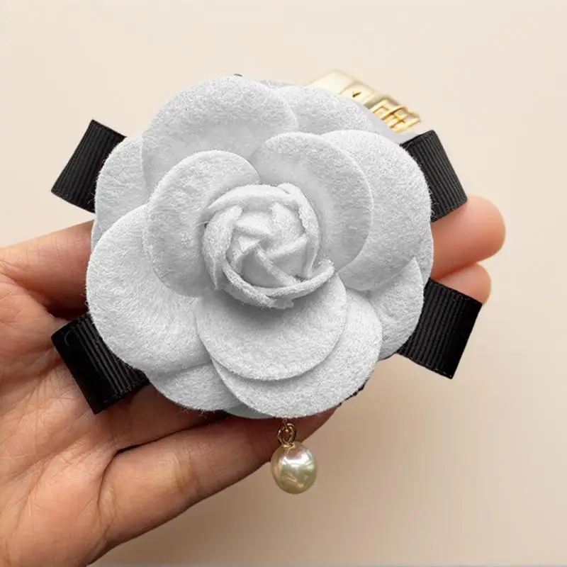 Stylish Women Girls Apparel Tartan Camellia Brooches Pins Refined Lady Premium Quality Event Marriage Adornment
