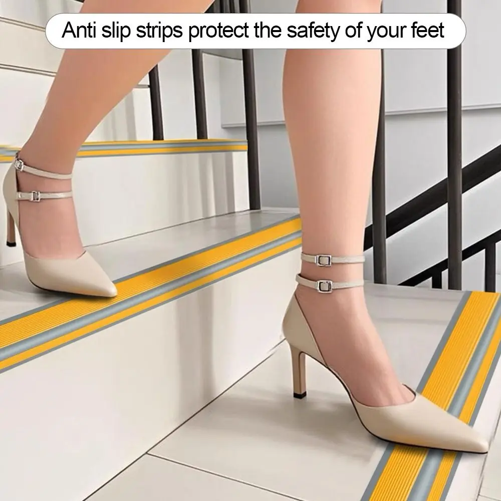 

New Self-adhesive Stair Anti-Slip Tape L-Shaped PVC Non-Slip Protector Strips Waterproof Anti-Slip Edging Indoor And Outdoor