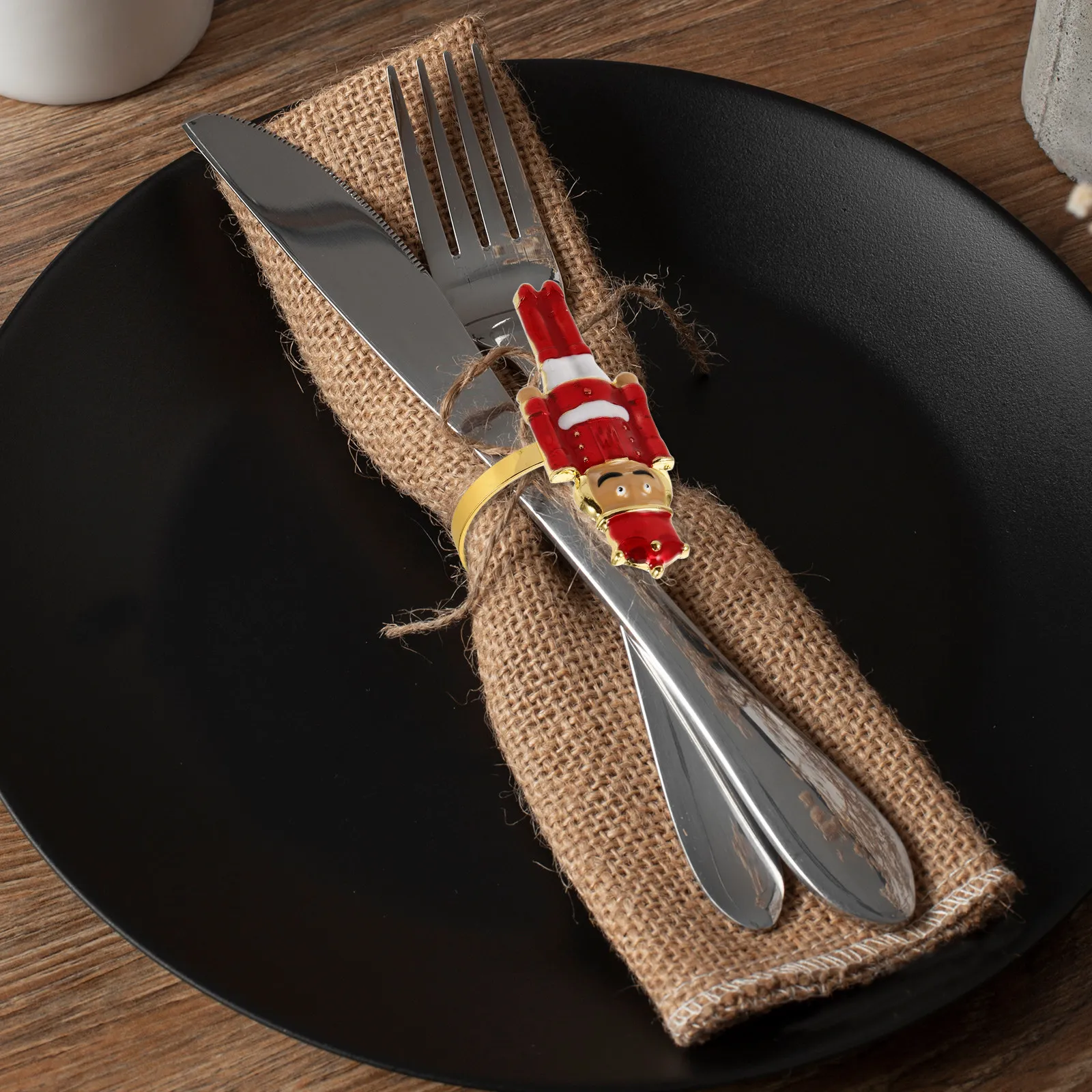 2Pcs Red Nutcracker Napkin Rings Metal Soldier Design Holiday Table Setting Accessories Christmas Eve Table Decor Festive Napkin