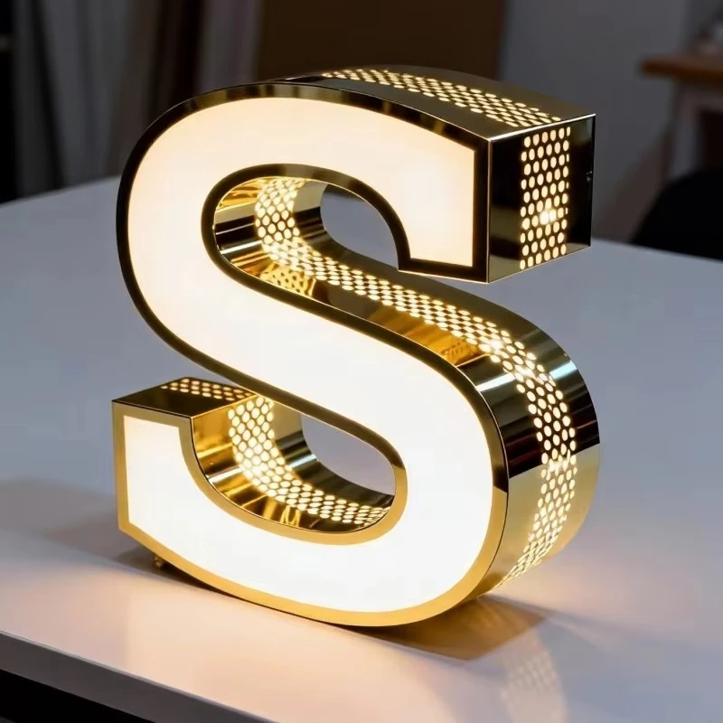 Custom luminous acrylic metal letter store signboard luminous 3D three-dimensional letter LED name design signage outdoor