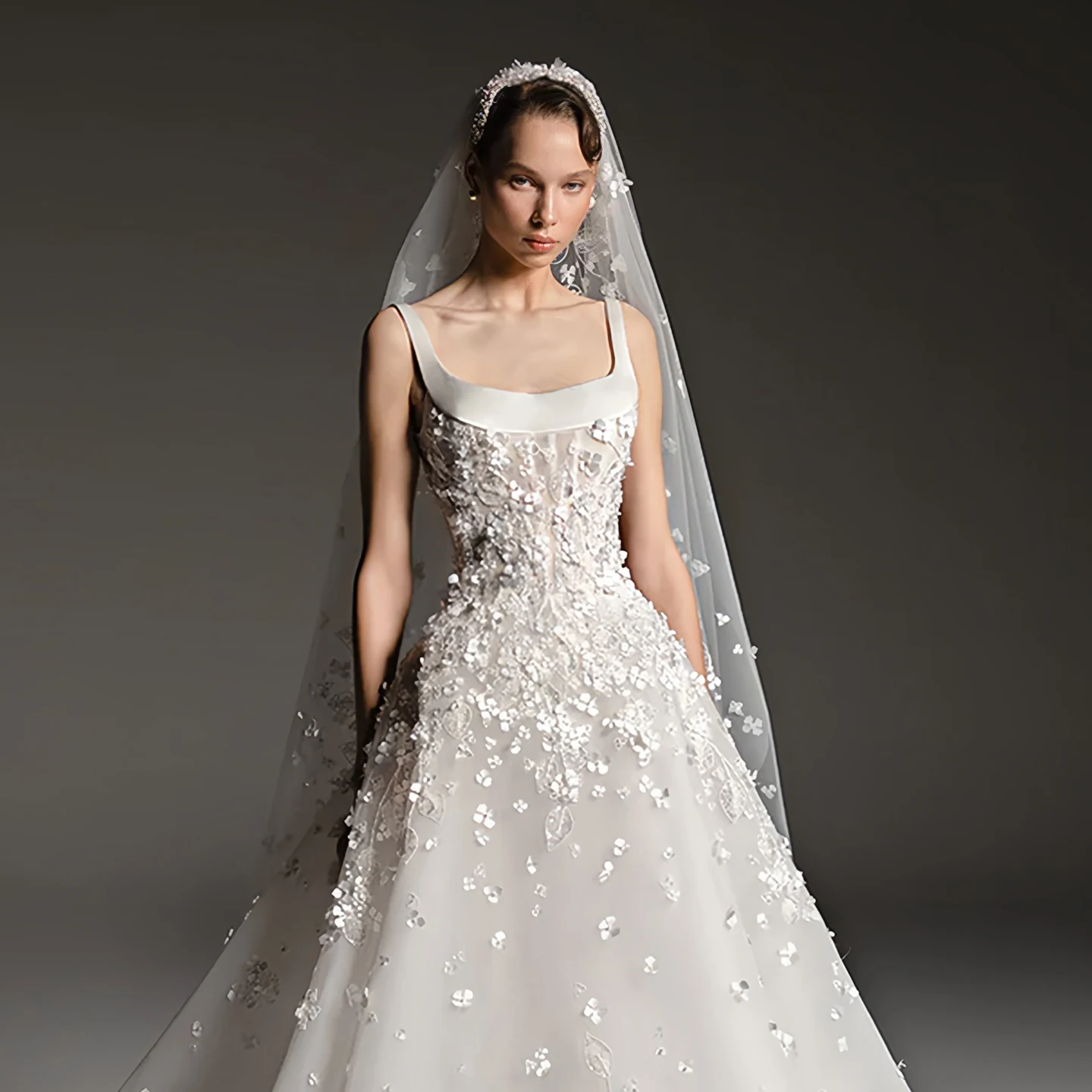 Sheer Fairy Elegant 3D Floral Wedding Dress for Women A-Line Square Neck Satin Pearl Bridal Gown Sequined Tulle SW666 Customized