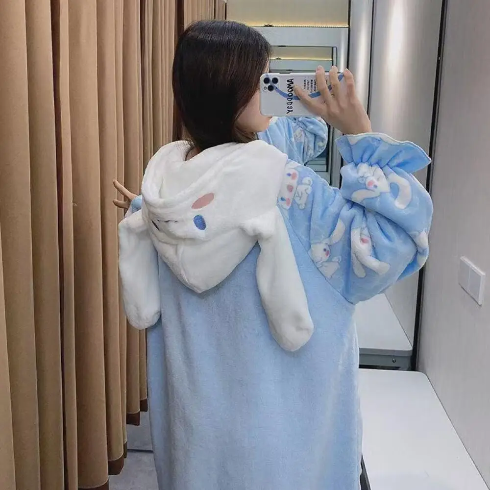 

Kawaii Cinnamoroll, комплект из 2 предметов, плюшевая ночная рубашка, зимняя длинная домашняя одежда с капюшоном Kuromi, милая утепленная ночная рубашка, брюки, милая мультяшная рубашка