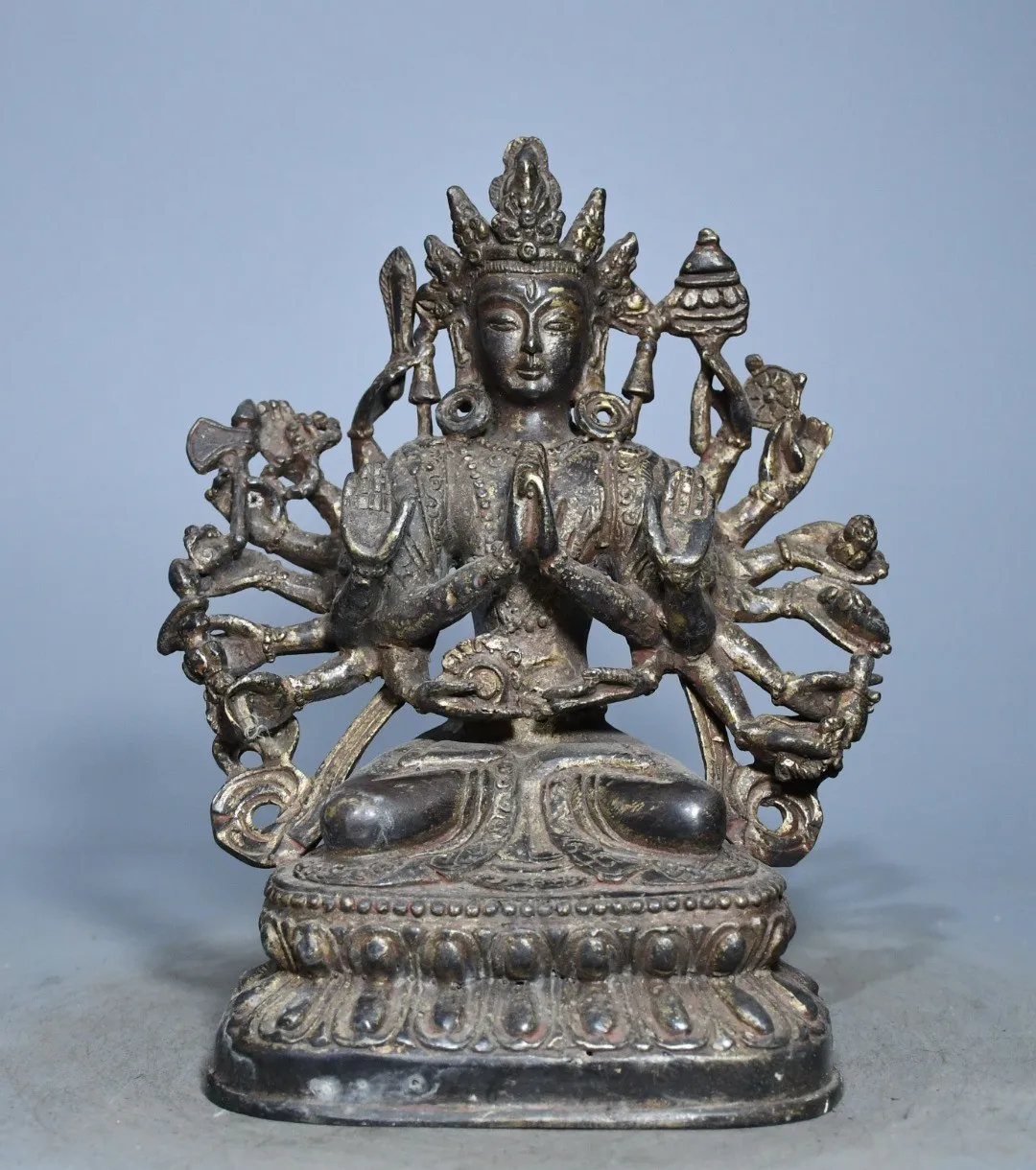 Chinese Antique Fine Cast Bronze Thousand Hand Guanyin Statue