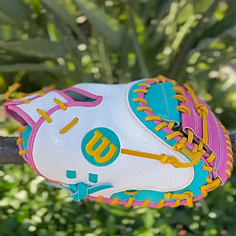 Custom A2000 Baseball Gloves, Genuine Leather Softball Catching Mitts, Wholesale Professional Sports Gloves