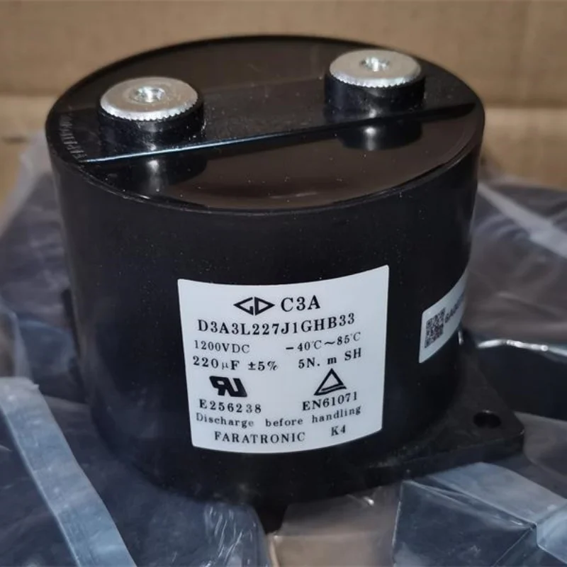 

Совершенно новый оригинальный C3A D3A3L227J1GHB33 220UF1200V инвертор высоковольтный фильтр пленка безелектродный конденсатор 65*85 мм