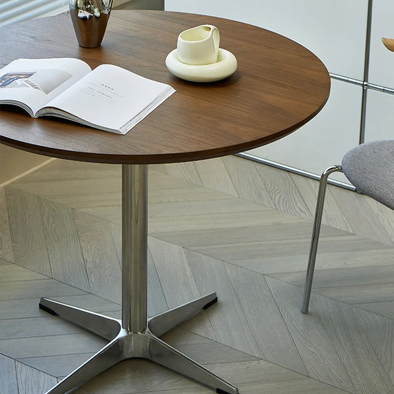 

Retro modern home dining table solid wood wrought iron Internet celebrity small apartment restaurant cafe simple round