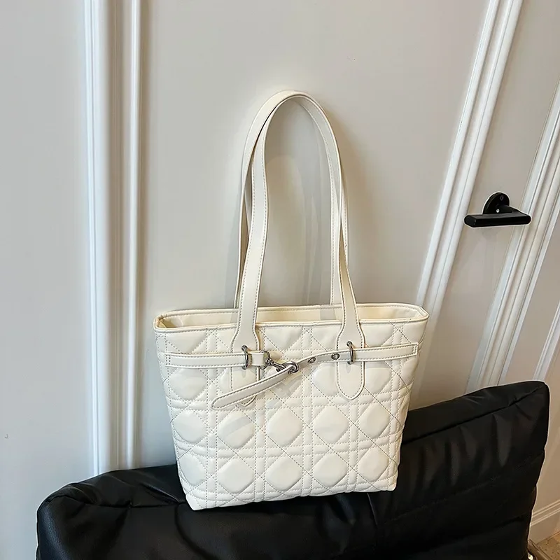 

2025 New Nylon Small Crossbody Bag - Lightweight Stylish Shoulder Bag, Perfect for Women's Casual Daily Wear