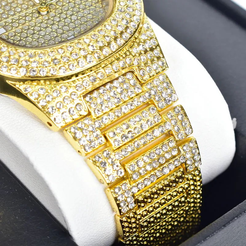 Orologio da donna in oro popolare Hiph-op pieno artificiale Biamond Avantgarde orologio al quarzo alla moda orologio e scatola dell'orologio vestito regalo di festa