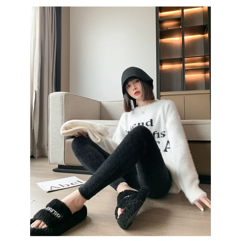 เลกกิ้งมิงค์หนาและอบอุ่นสําหรับผู้หญิงที่มีเอวสูงกระชับสัดส่วนเท้าลําลองยืดหยุ่นแน่น