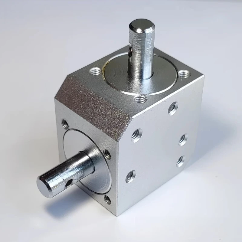 Precision Steering Gear Small Right Angle Reverser Less than 2000 Rpm