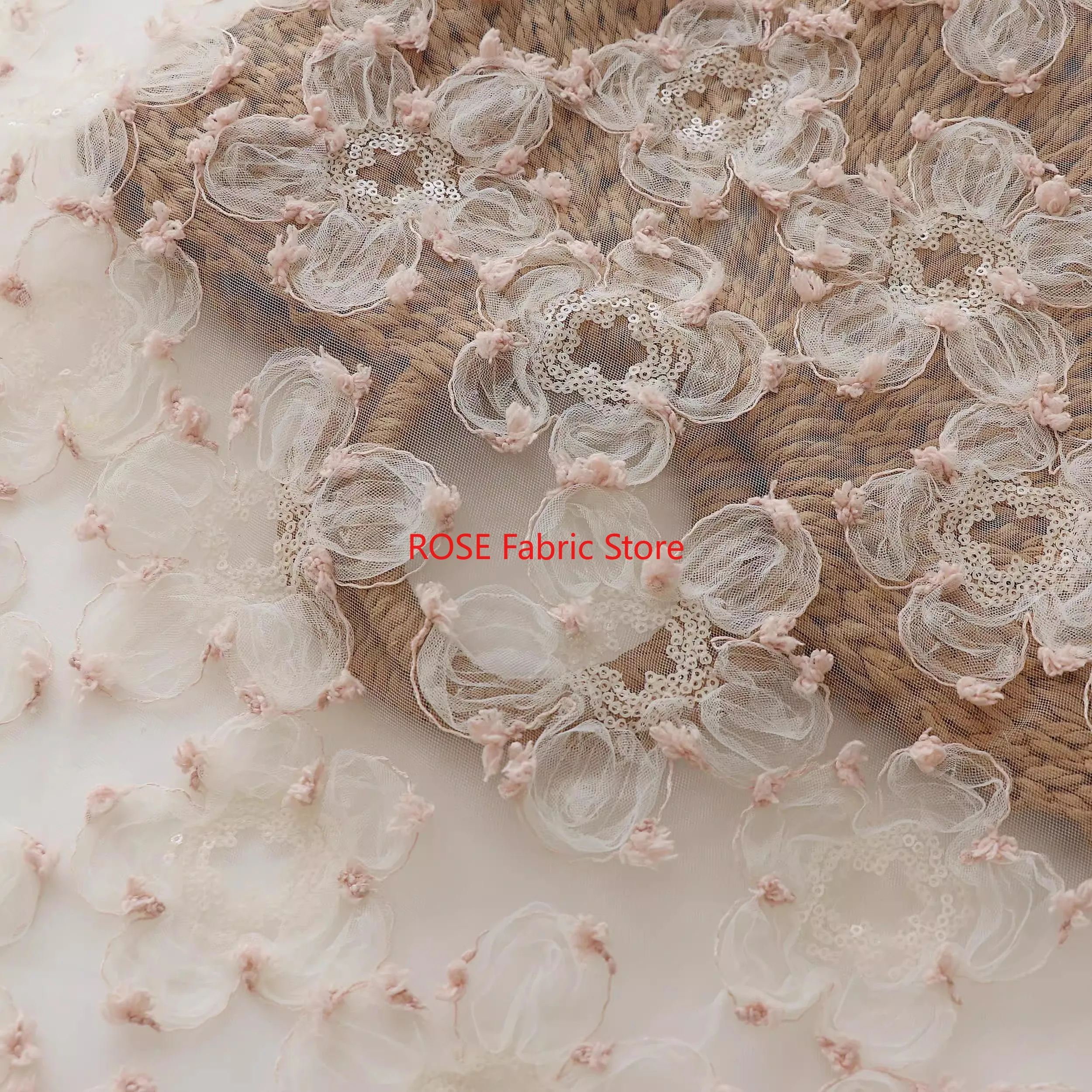 1 jard Piękna Różowo-Beżowa Ko – Embroidery Underlay recenzja i cena
