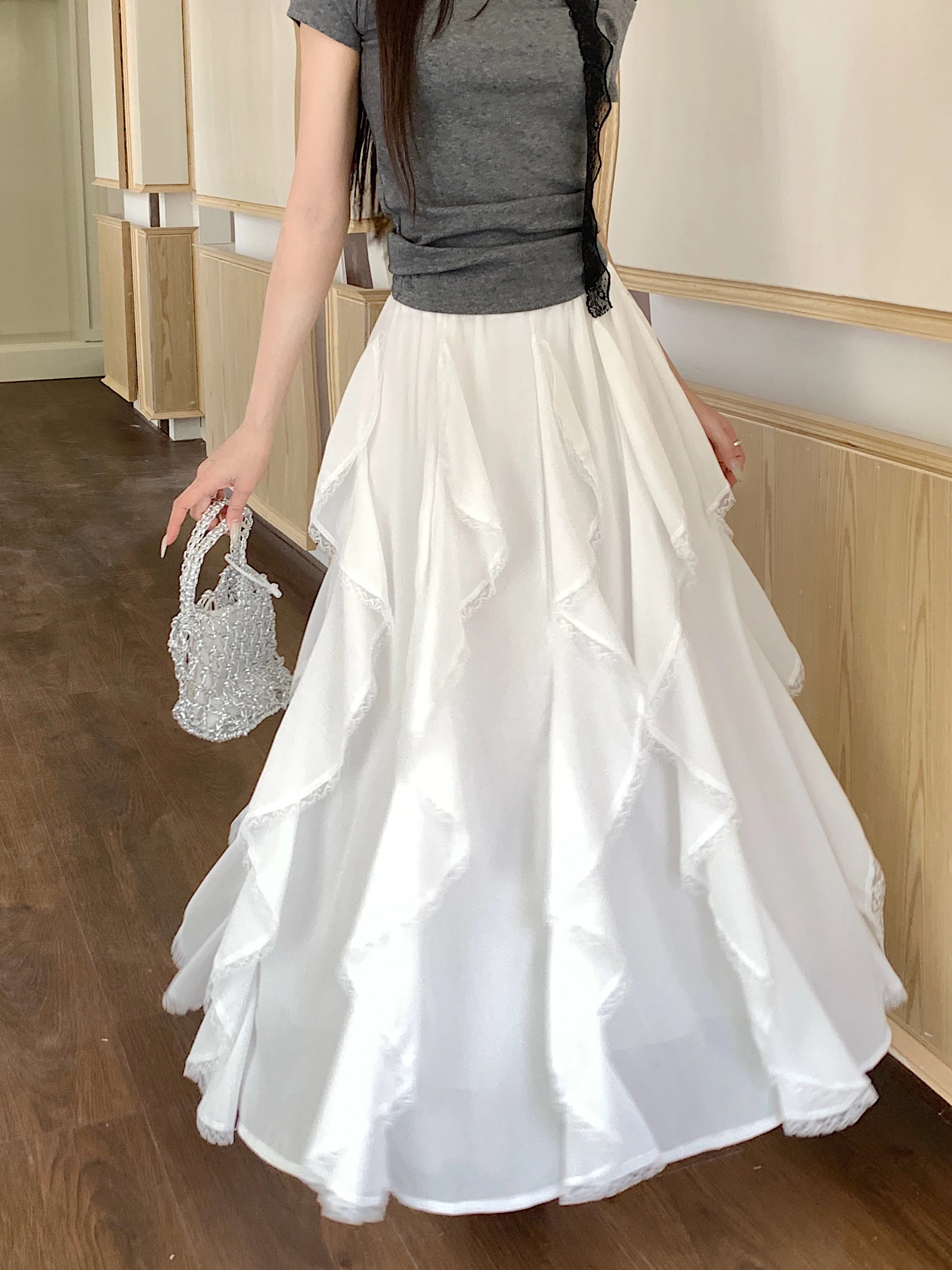 

Юбка макси с асимметричным подолом и кружевной отделкой с высокой талией, большие размеры, белая летняя нежная драпировка, утягивающая универсальная длинная юбка в Корейском стиле