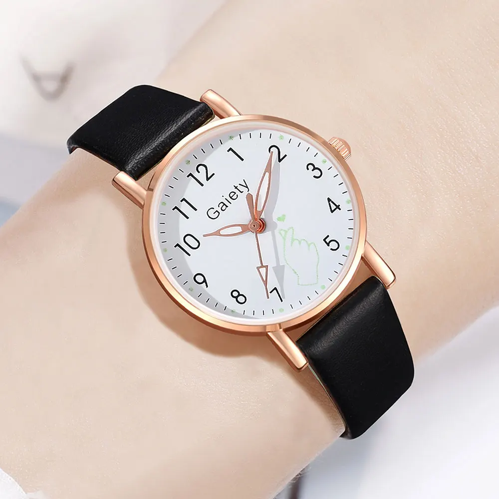 5pcs/set Women\'s Watch Casual Round Pointer Quartz Watch PU Leather Wristwatch & Faux Pearl Jewelry Set Gift For Friends