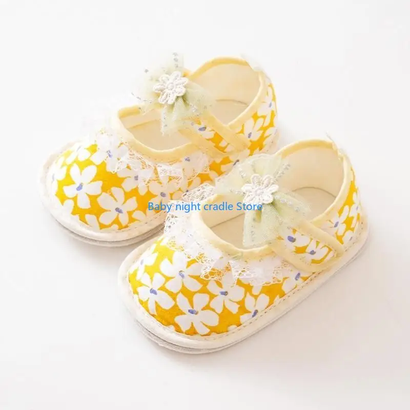 أحذية J2FF للفتيات الرضع لمرحلة ما قبل المشي أحذية أرضية مقاومة للانزلاق أحذية مسامية هدية