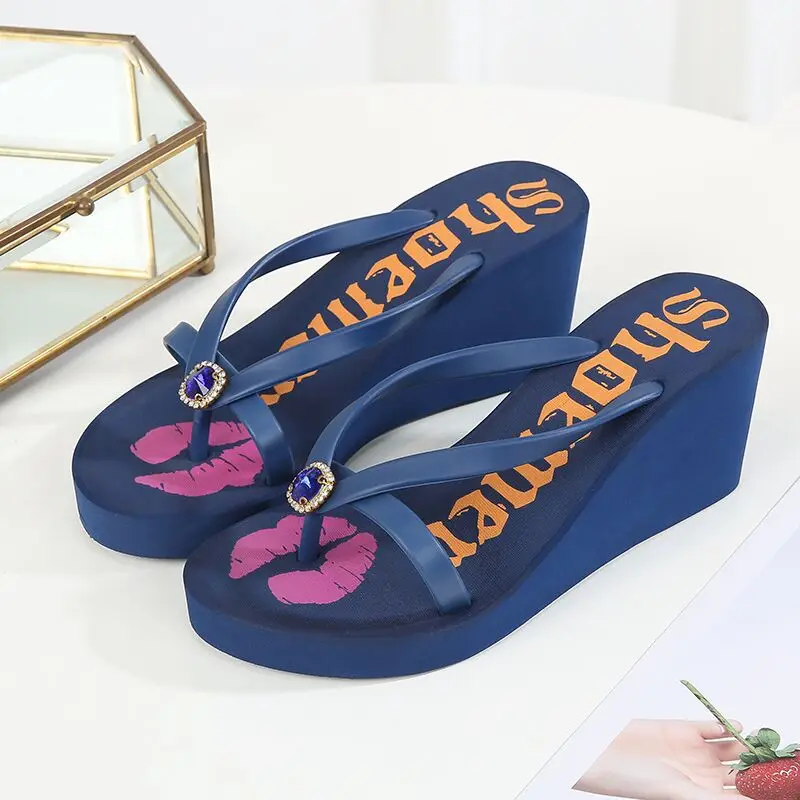 Beach Shoes Ladies\' Slippers Women Heels Rubber Flip Flops Platform On A Wedge Pantofle Glitter Slides Sabot Girl High Hawaiian