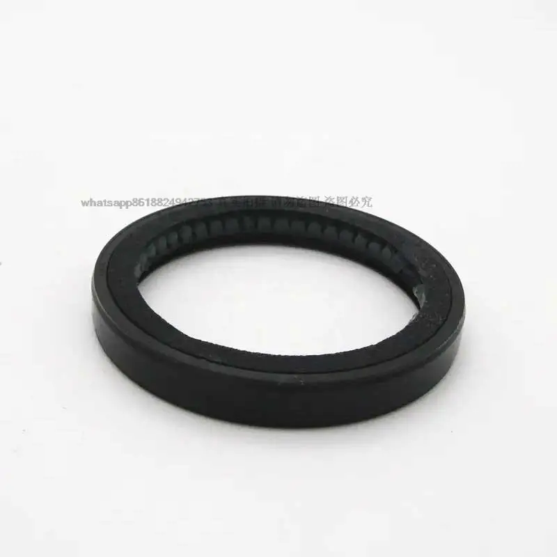 Equipment Loader Forklift Accessories Truck Engine Oil Seal 1096255771 109625-5771