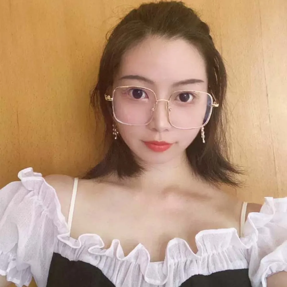 

White Waterproof Golden-frame Myopia Glasses Lightweight Alloy Glitter Big Frame Glasses PC HD Women Reading Eyewear Outdoor