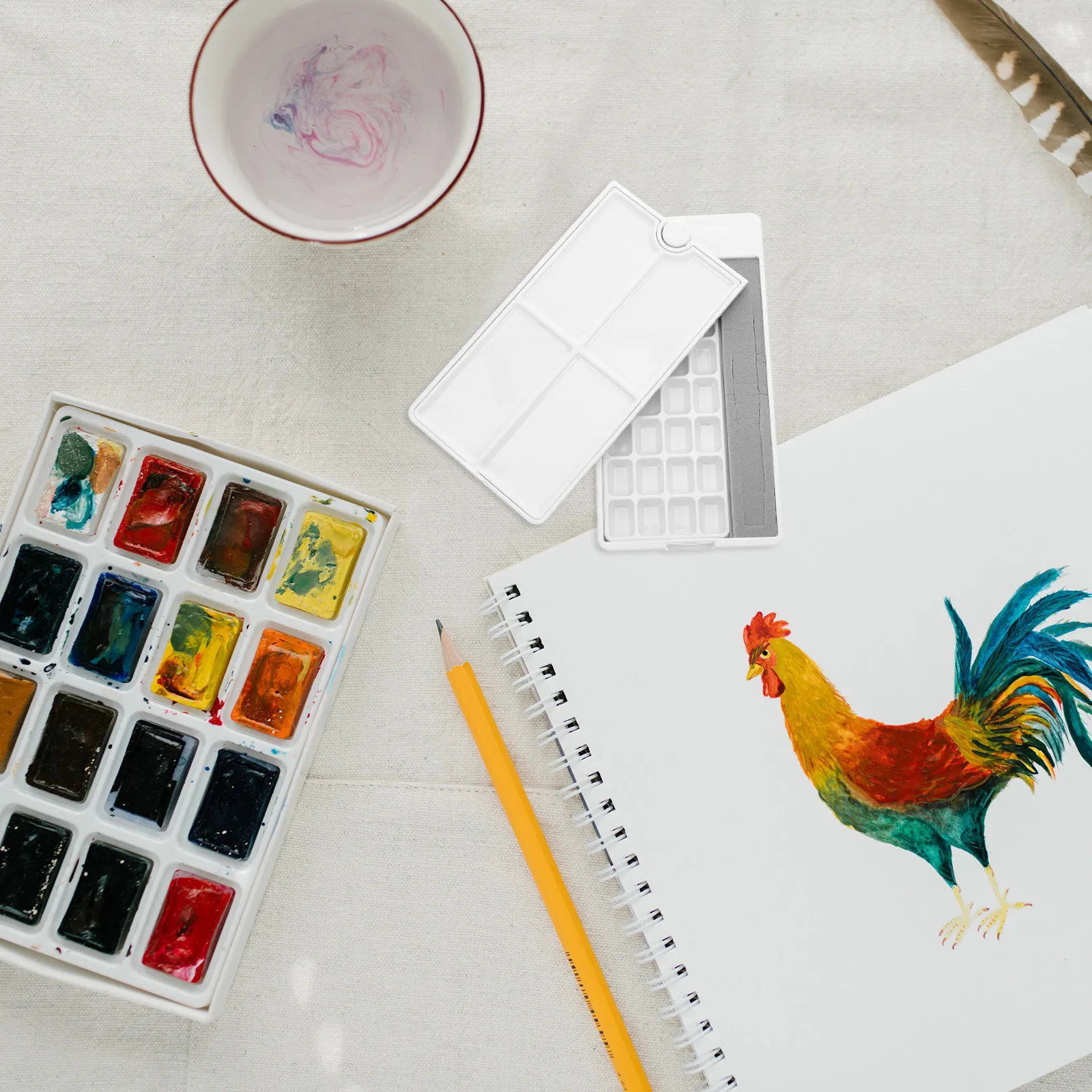 

28 Well Rotate Moisture Retention Watercolor Palette with Lid Portable Paint Case for Travel Outdoor Sketching Art Classes