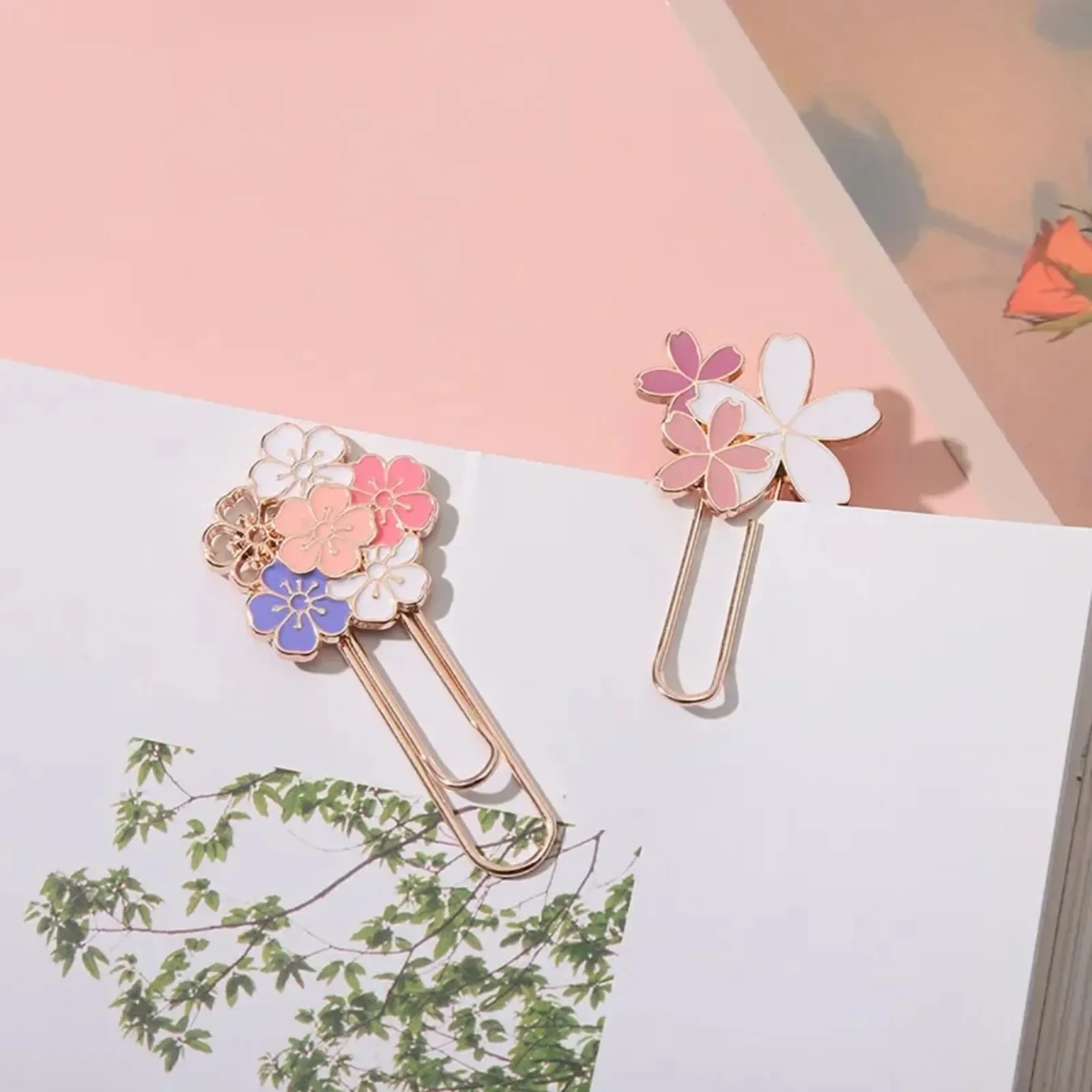 Metal Cherry Blossom Paperclip Book Clip Paper Reading Bookmarks Creative Book Page Marker Stationery Supplies Color Bookmarks