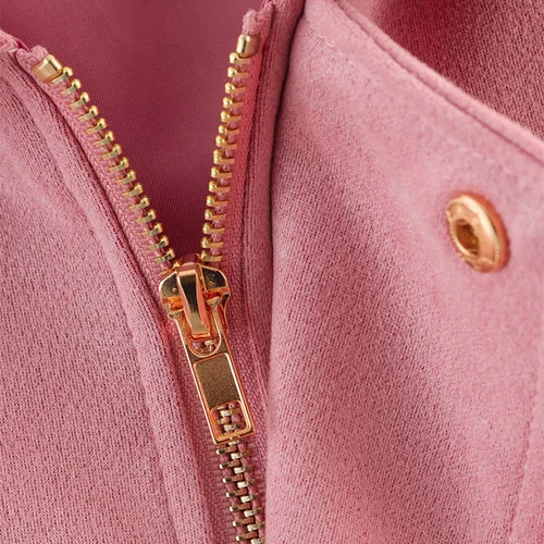 מעילים ומעילים