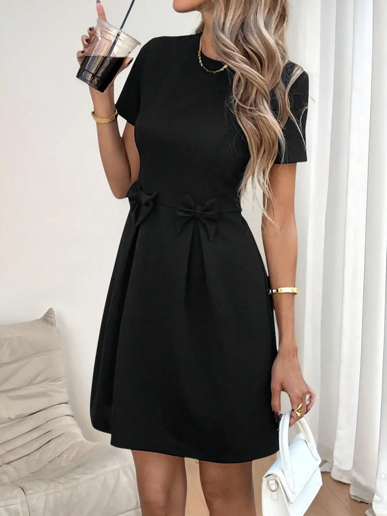 

Black Short Sleeve A-Line Dress with Bow Detail Waist, Casual Elegant Summer Outfit