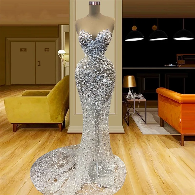 Customized Luxurious Silver Prom Formal Dress 2025 Sweetheart Crystal Beads Sequiend Women Evening Birthday Gowns Robe De Soiree