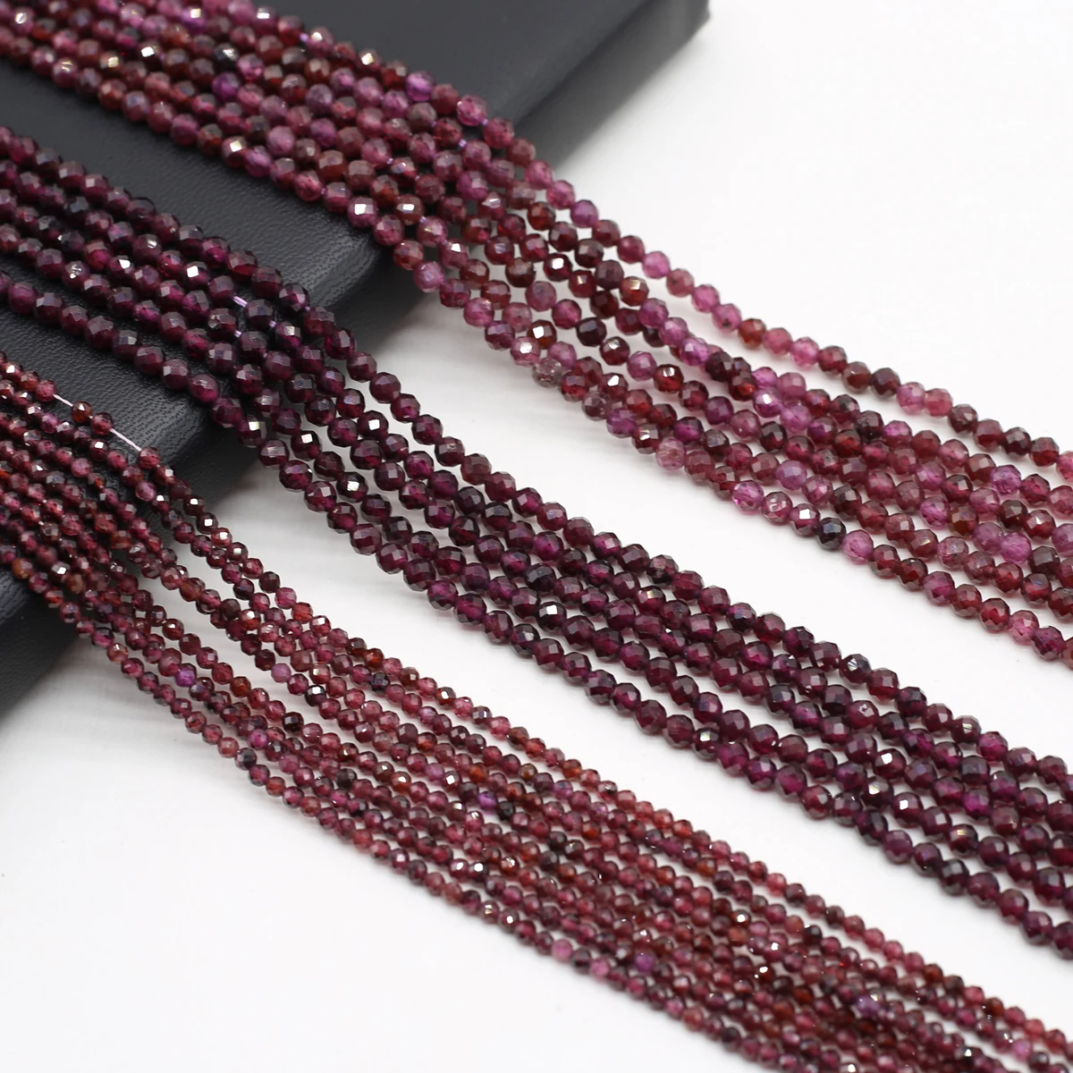2mm 3mm 4mm Natural Garnet Beads Wine Red Faceted Round Loose Bead Strand for DIY Necklace Bracelet Jewelry Making Supplies 38cm