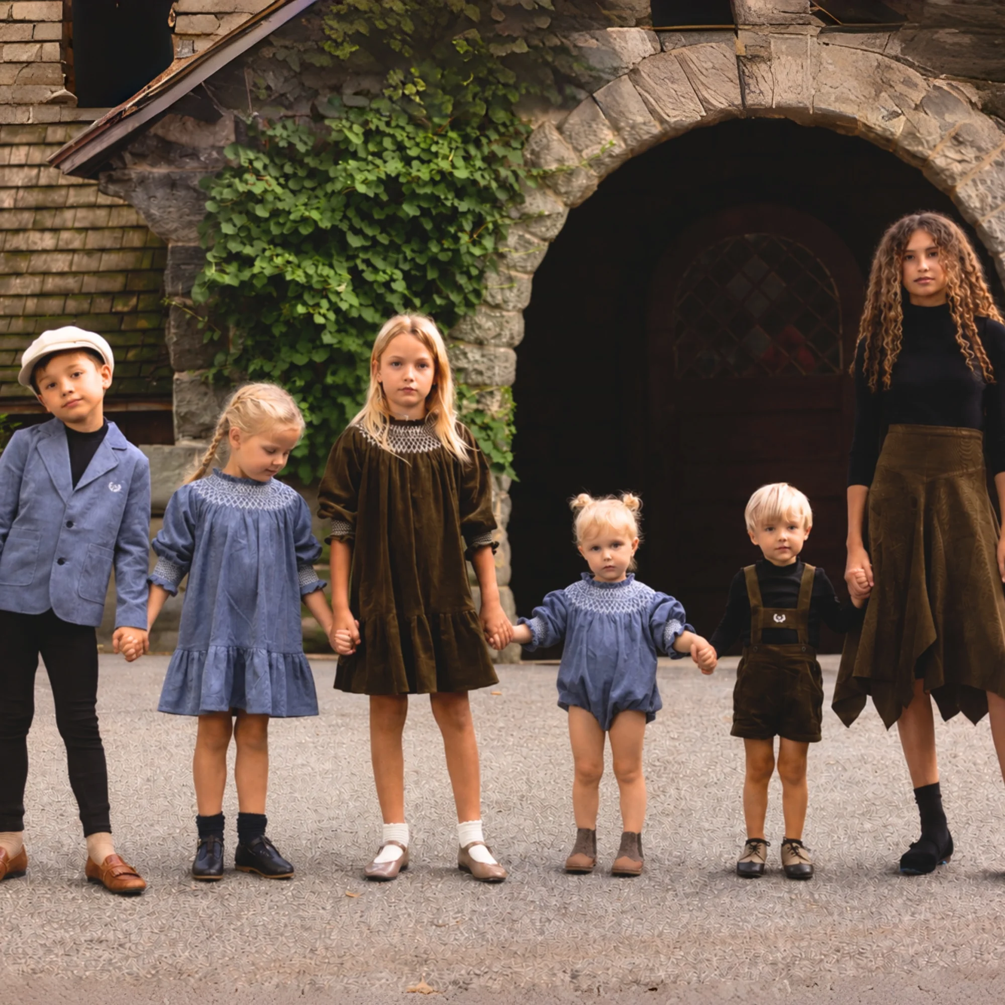Ali Plus 2026 AW Corduroy Smocked Collection Children Clothing Boy Blazer Girl Dress Baby Girl Boy Strap Shorts Kids Shirt Skirt