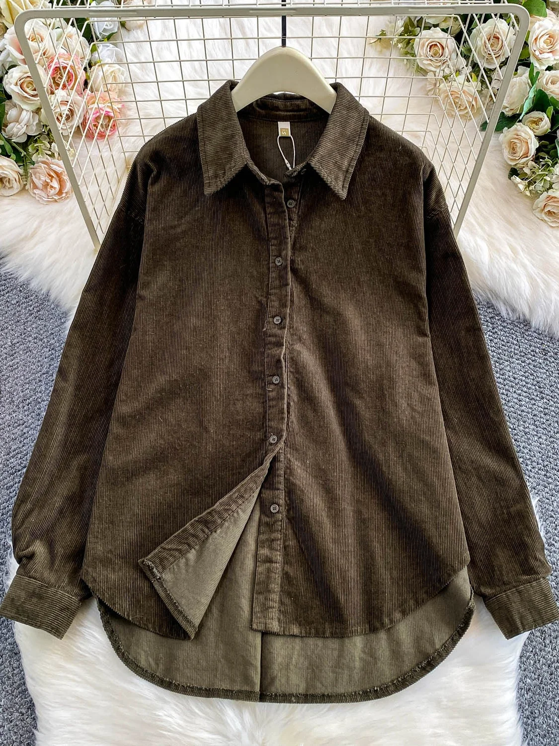 

Casual Oversized Corduroy Coat Women's Faion Retro Lapel Outerwear Mid-Length Coverage Butt Button-Up Long Sve Winter New