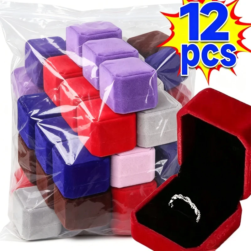 

Square Red Engagement Velvet Earring Ring Box Organizer For Valentine Day Gift Wedding Ring Showcase Jewelry Packaging Wholesale